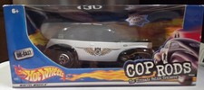 HOT WHEELS 1:24 Scale Fat Fendered '40 Cop Rods Police Cruiser