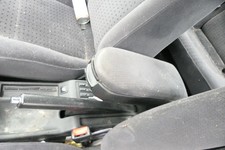 VW Passat 3B Mittelarmlehne Armlehne Lehne Mitte Original schwarz Velour