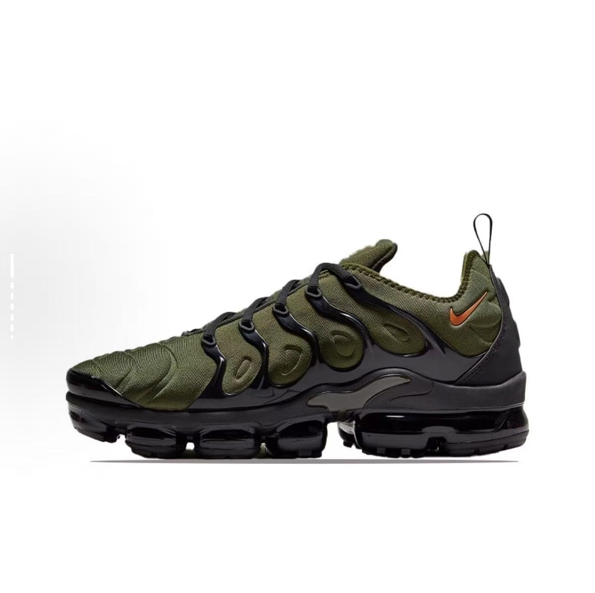 vapormax plus black and lime green
