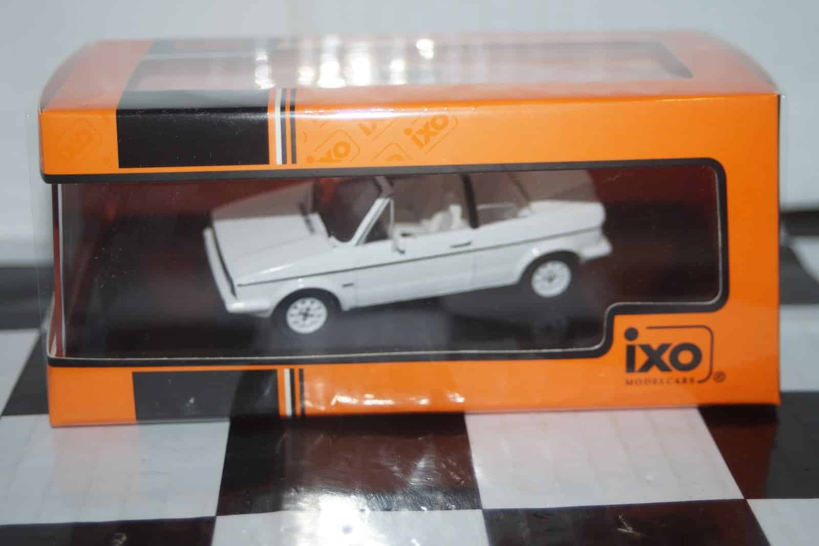 Ixo VW Golf Cabriolet mk1 1983  White CLC590N.22 1:43 diecast