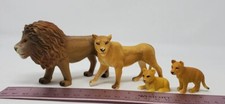 Lions  Cubs Figure 6"L Figures Play or Diorama Battat