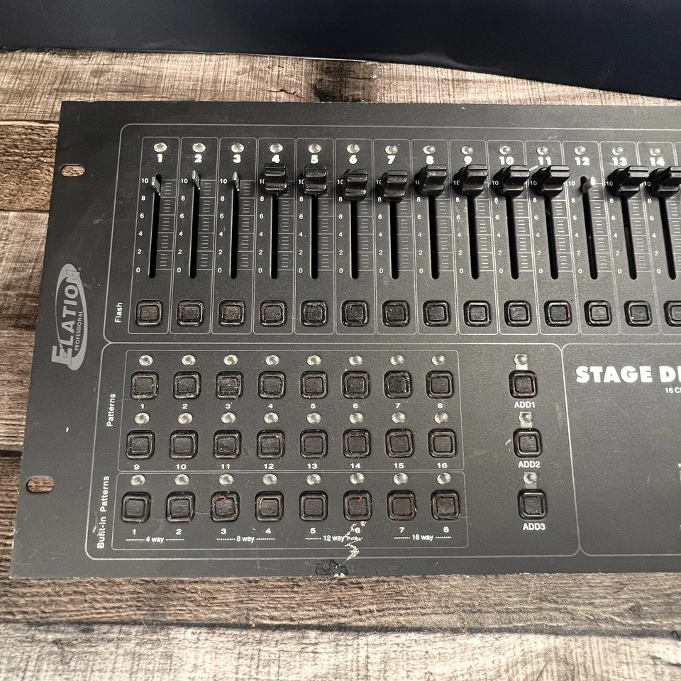 PARA REPUESTOS O REPARACIÓN Consola atenuadora Elation STAGE DESK-16 16 canales DMX Foto 3 de 4