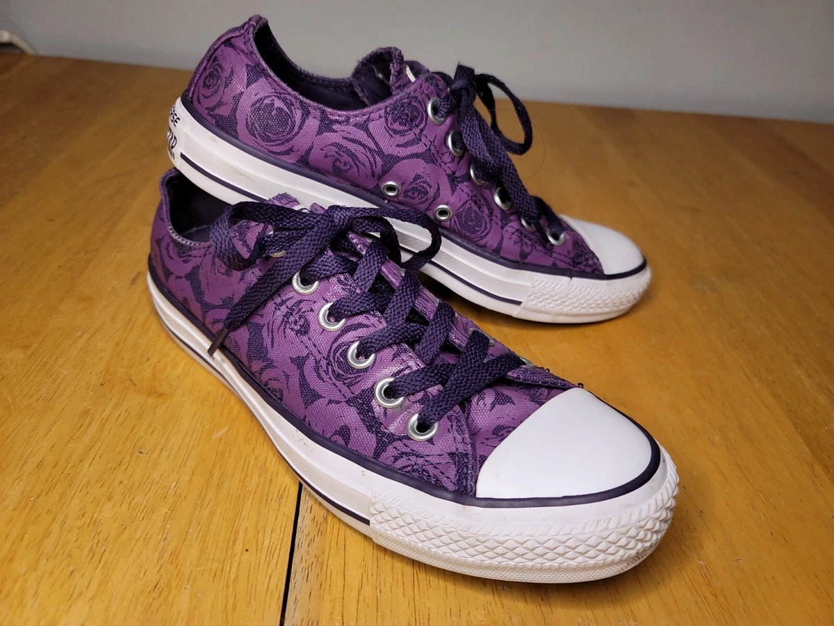 Converse purple cheap chuck taylor