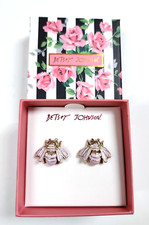 NEW BETSEY JOHNSON LARGE PINK BEE STUD EARRINGS