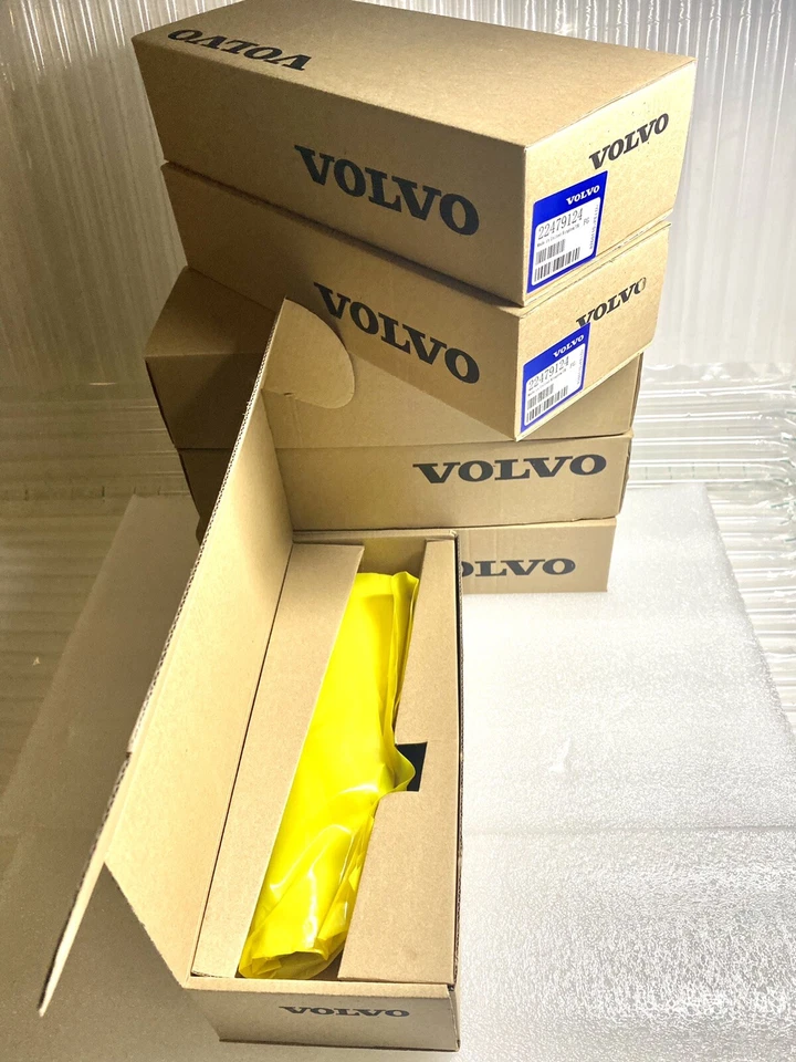 Oem Fuel Injector for Volvo or Mack D13 MP8 engine US14 P/N 22479124 (NO CORE) - Image 3 of 4