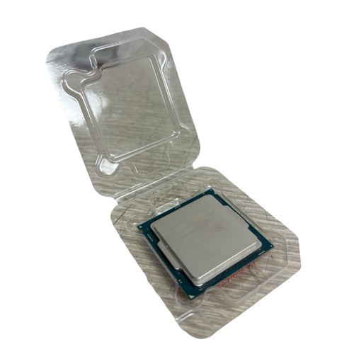 Intel Core i7-6700T 2.8 GHz 8GT/s LGA 1151 Desktop CPU Processor SR2L3 - Picture 3 of 5