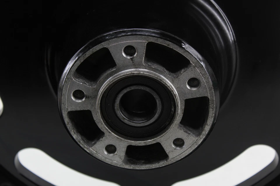 Llanta delantera 16x3 Harley Davidson Fat Bob 14-17 Foto 2 de 4