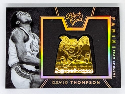 2015-16 Panini Black Gold Team Emblems #25 David Thompson SSP Case Hit Nuggets