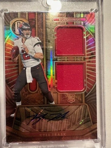 Kyle Trask 2021 Panini Gold Standard #249 Dual Rookie Jersey Auto /99