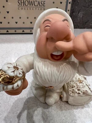 Lenox SNOW WHITE & THE SEVEN DWARFS Figurine SNEEZY 12579 Disney Showcase - Image 1 of 4