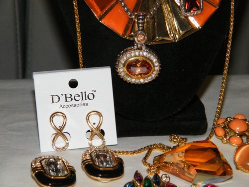 Lotto gioielli vintage 15 pezzi MOLTI DESIGNER TONO ORO Swarovski~Firenze~Monet~Venue - Foto 4 di 18