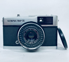  NEAR MINT Olympus TRIP 35 Point  Shoot 35mm Film Camera From JAPAN
