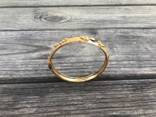 Vinted Gold Toned Bracelet