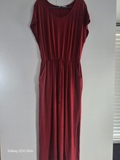 Just Fab Maxi Dress with Side splits, Wine Red, stretchy cinch waistline size XL