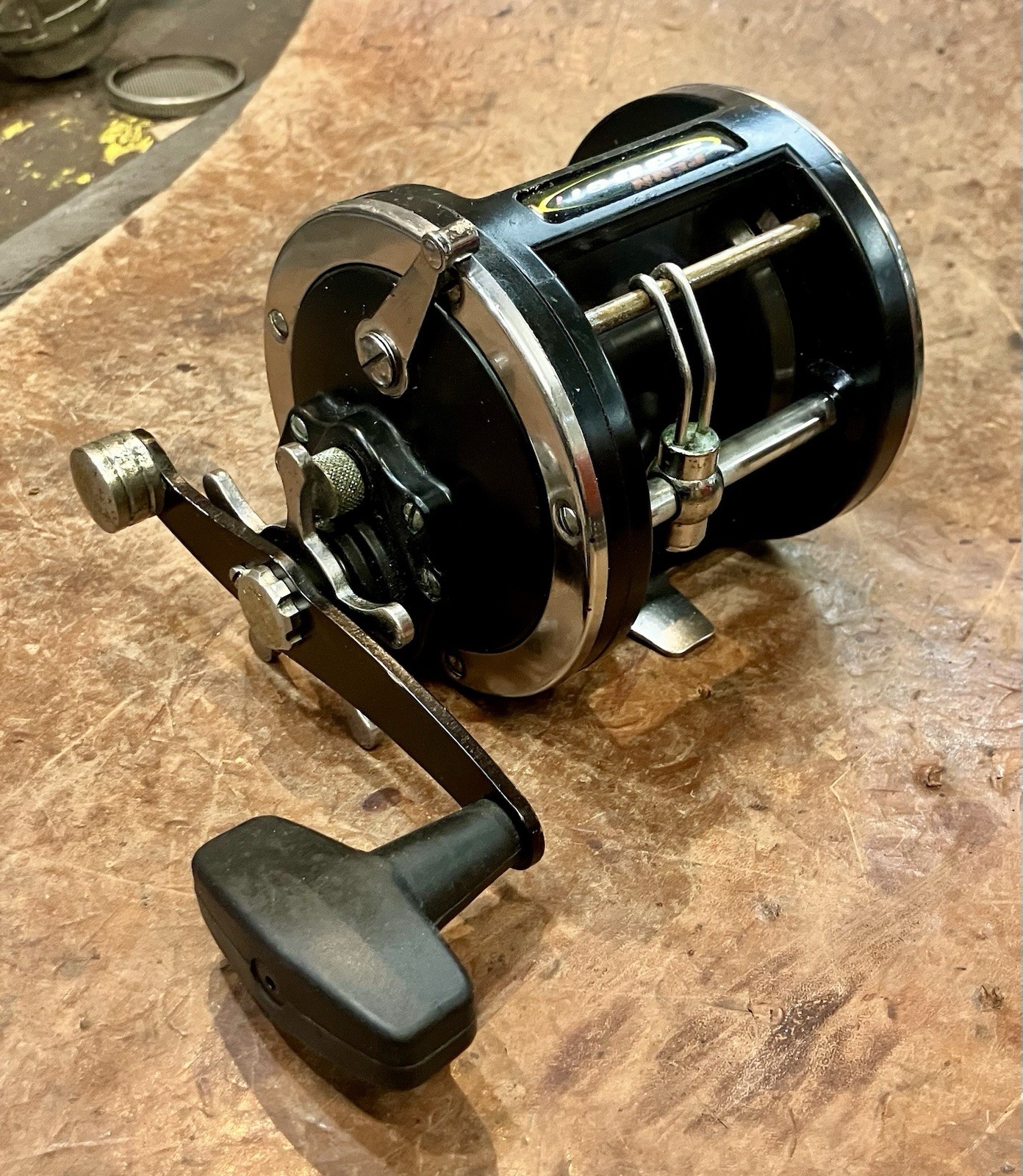 Penn 330 GTI &bull; Graphite Level Wind Saltwater Fishing Reel 