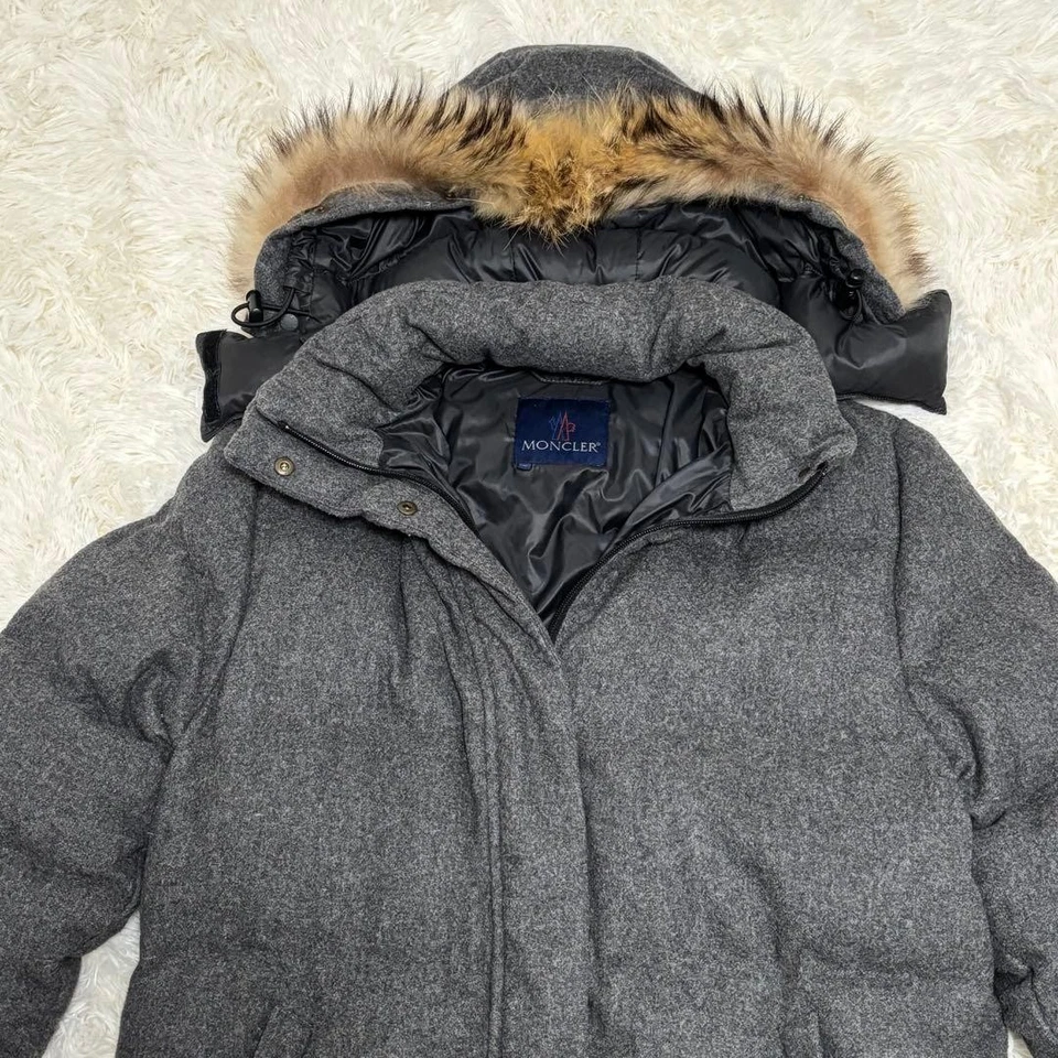 MONCLER Puffer Jacket Puffer Coat Wool Material - Image 3 of 4