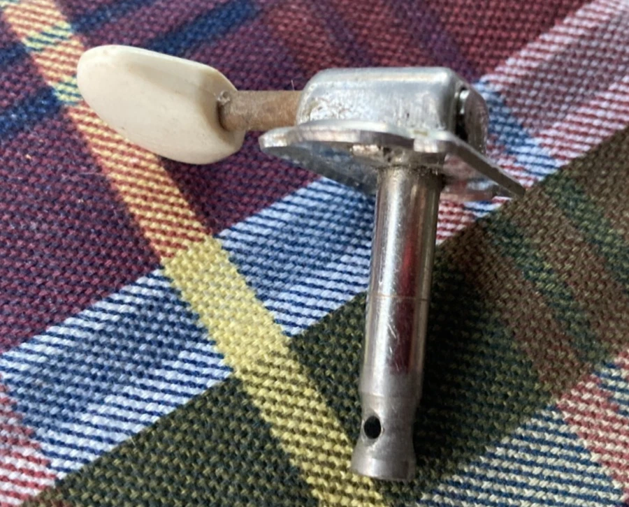 Одинарный винтажный тюнер для бас-гитары ~ Hofner? Framus? Van Ghent - Изображение 2 из 3