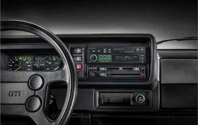 Pioneer SXT-C10PS 1-DIN Oldtimer Auto Radio im Retrodesign DAB+ USB Bluetooth - Bild 2 von 4