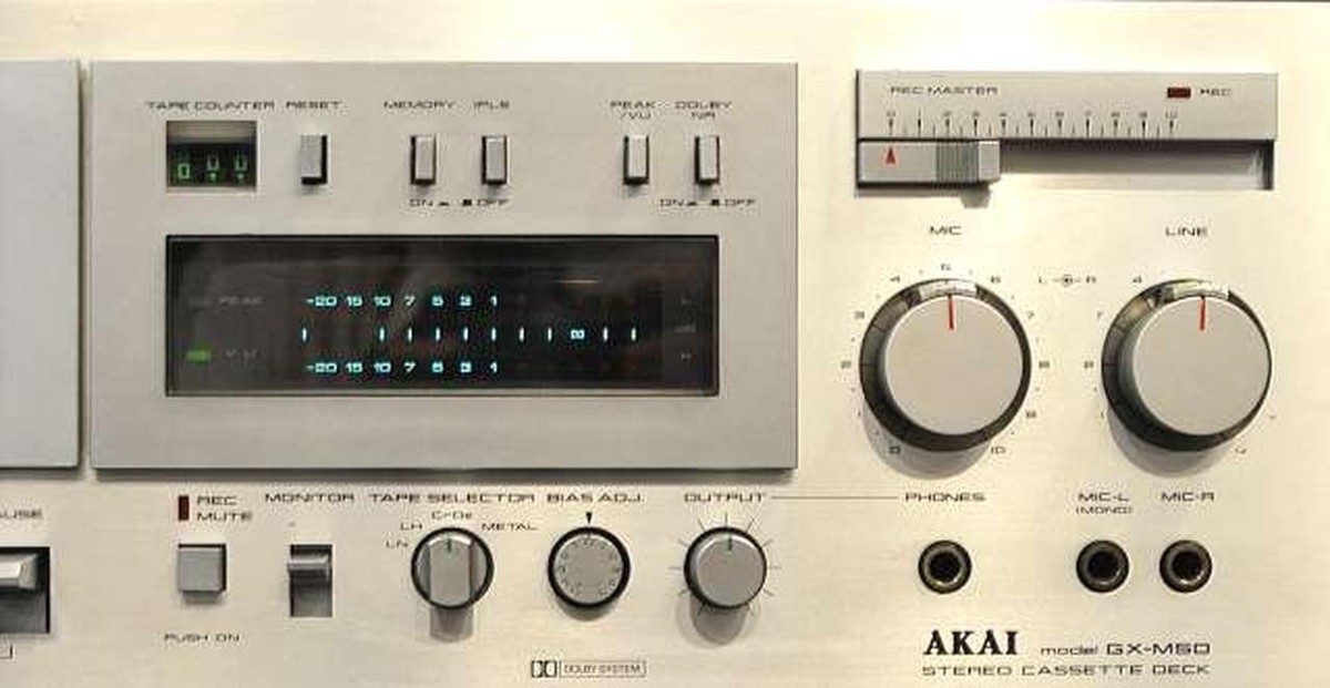 AKAI GX-M50 3-Head Dolby Stereo Cassette Deck AC100V 50Hz/60Hz