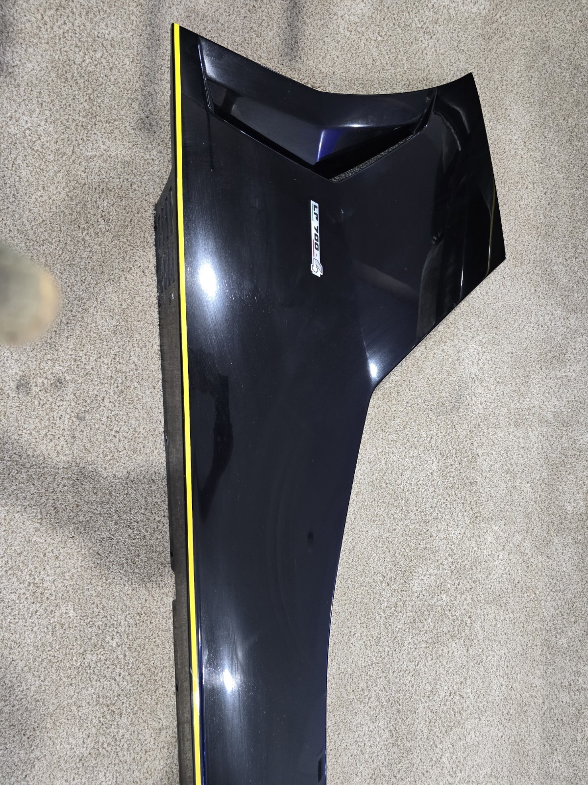 2012-16 Lamborghini Aventador LP700-4 Side Skirt Rocker Panels, Vents, & Grills 