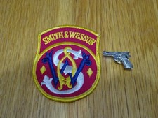 Vintage Hunting Shooting Smith & Wesson Patch & Gun Pistol Pin Badge