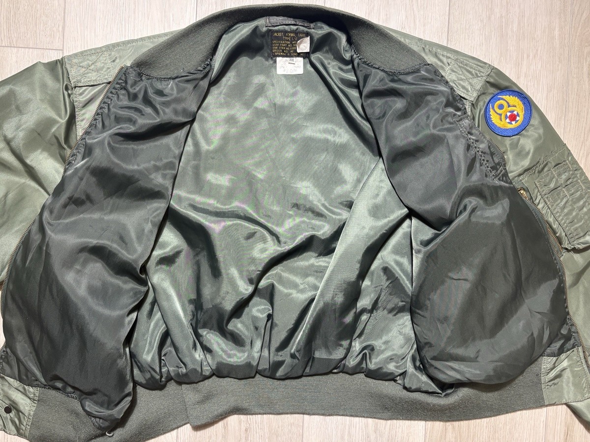 VTG 90s Spiewak L2 Flight Jacket USAF Bomber B17 Patch Military