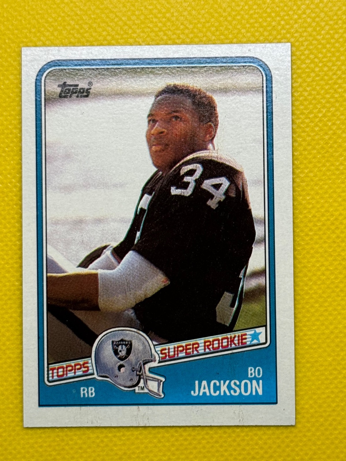 Bo Jackson #327 [Rookie] 1988 Topps NFL Raiders