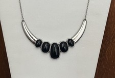 VTG Silver Tone Metal Bib-Collar Necklace Black Acrylic Stones 18  2  