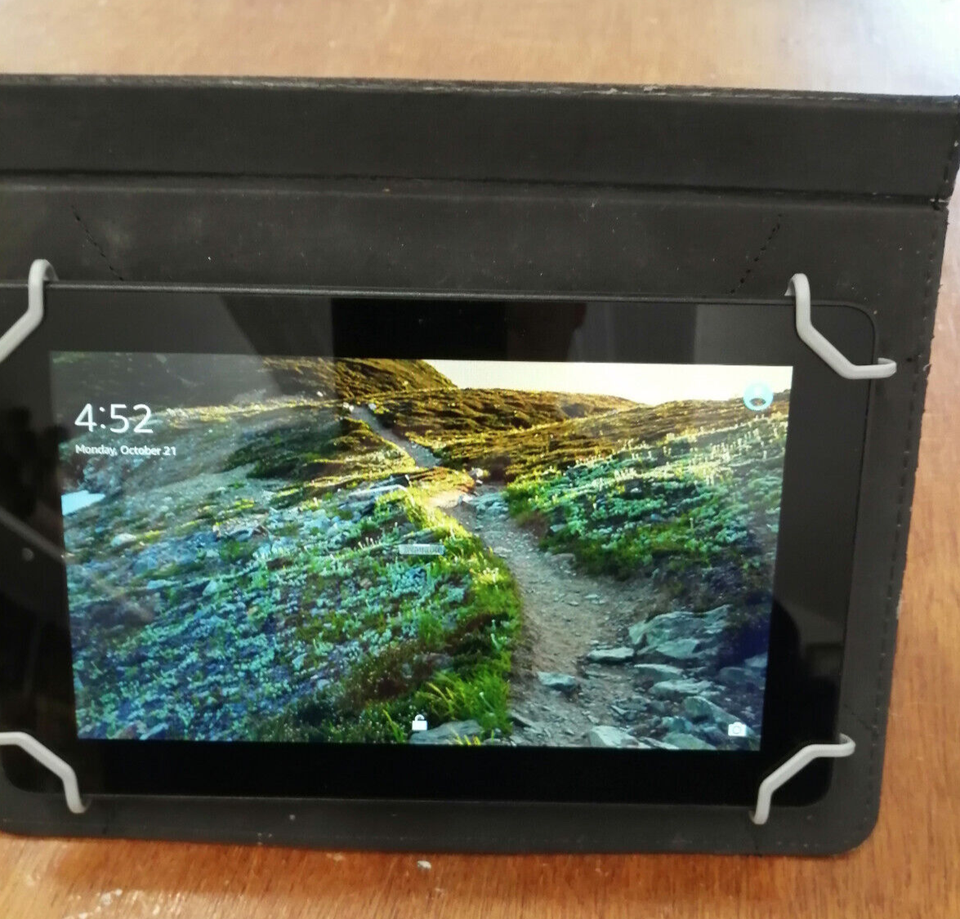 AMAZON KINDLE FIRE HD 7 INCH 5TH GEN 16GB SR87CV TABLET BUNDEL eBay