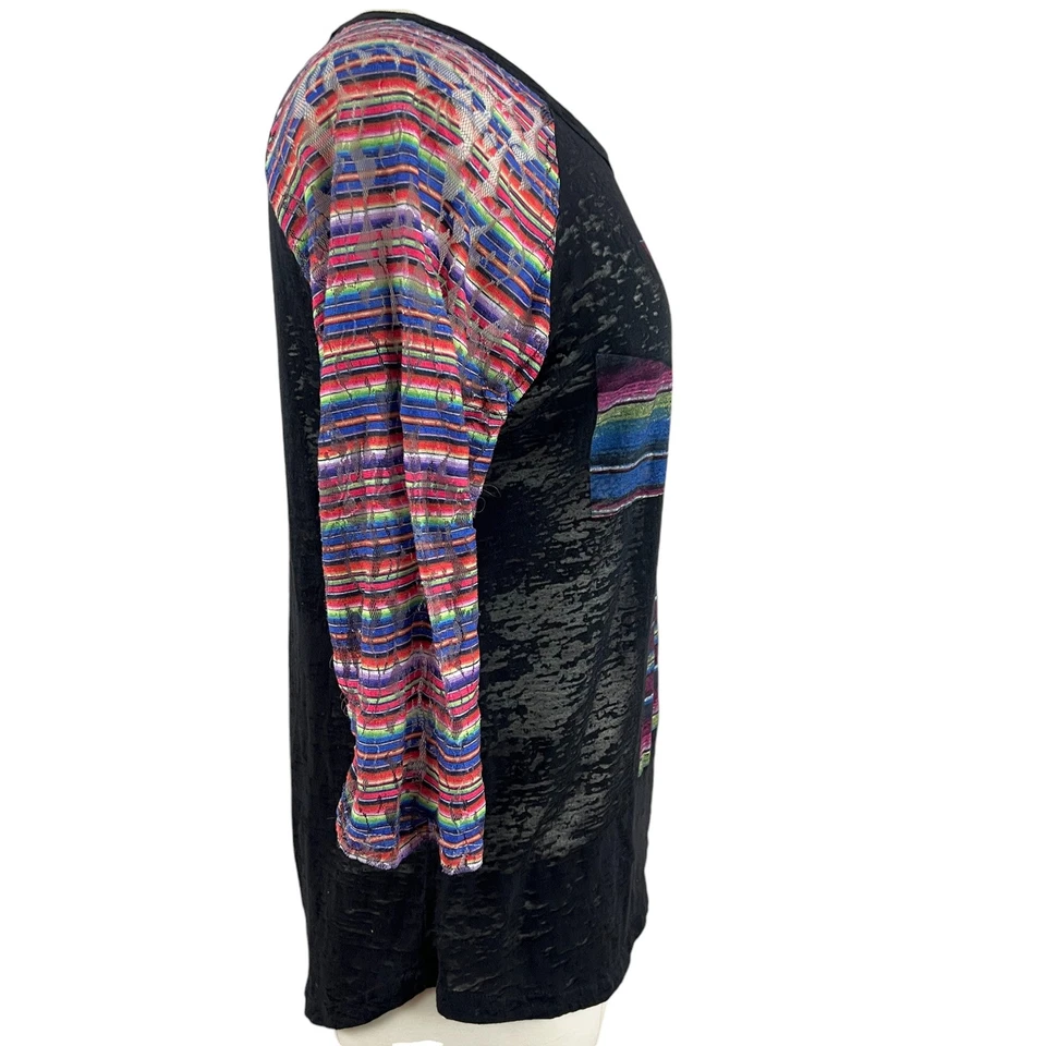 Camiseta Southern Grace negra manga 3/4 con cruz talla mediana Foto 4 de 4