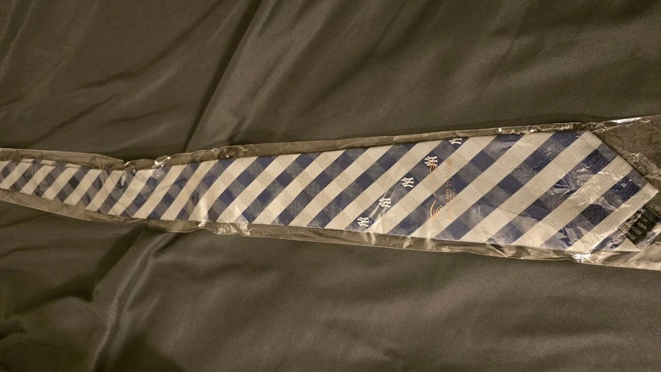 Corbata para hombre New York Yankees MLB con patrón de diamantes a rayas NUEVA Foto 3 de 3