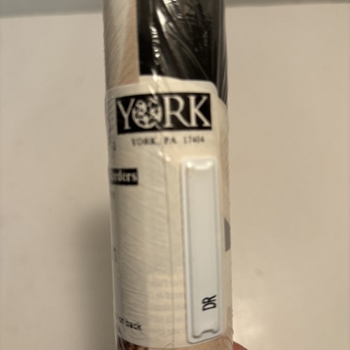 York Border Wall Paper Prepasted 5 Yds Black With Large Beige Flowers New Sealed - Picture 6 of 8