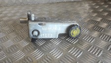 Maître-cylindre de frein Renault MEGANE