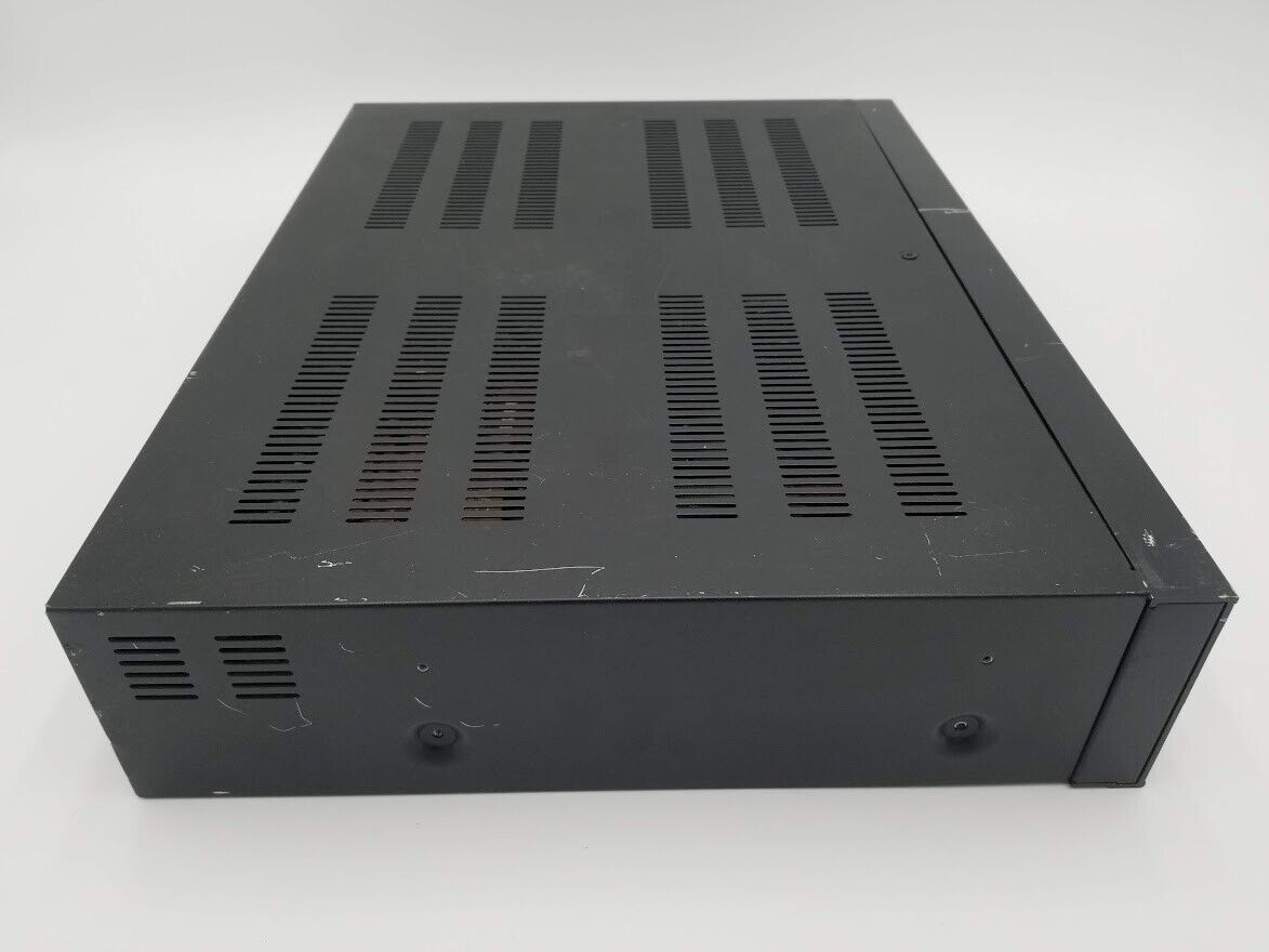 TASCAM FW-1804 FireWireオーディオインターフェース FW-1804 | FireWireオーディオ/MIDIインターフェース | TASCAM