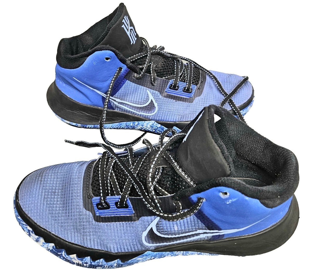 kyrie irving flytrap basketball shoes