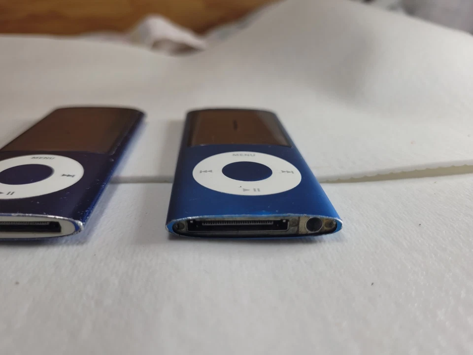 Apple iPod nano 5th Generation Blue (16GB) #3042 - Image 2 of 4