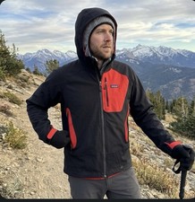 Patagonia Winter Guide Jacket Mens XL Black Red Softshell Hooded Polartec 84115
