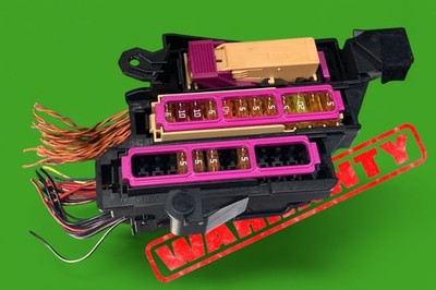 09-2016 audi a4 a5 a6 q5 r8 s4 s5 s6 sq5 rs5 cc fuse panel holder 8K0937501 oem