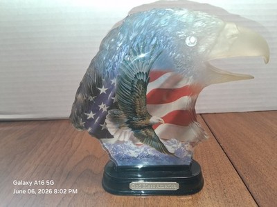 Bradford Exchange Symbols of a Nation s Spirit God Bless America Eagle Figurine