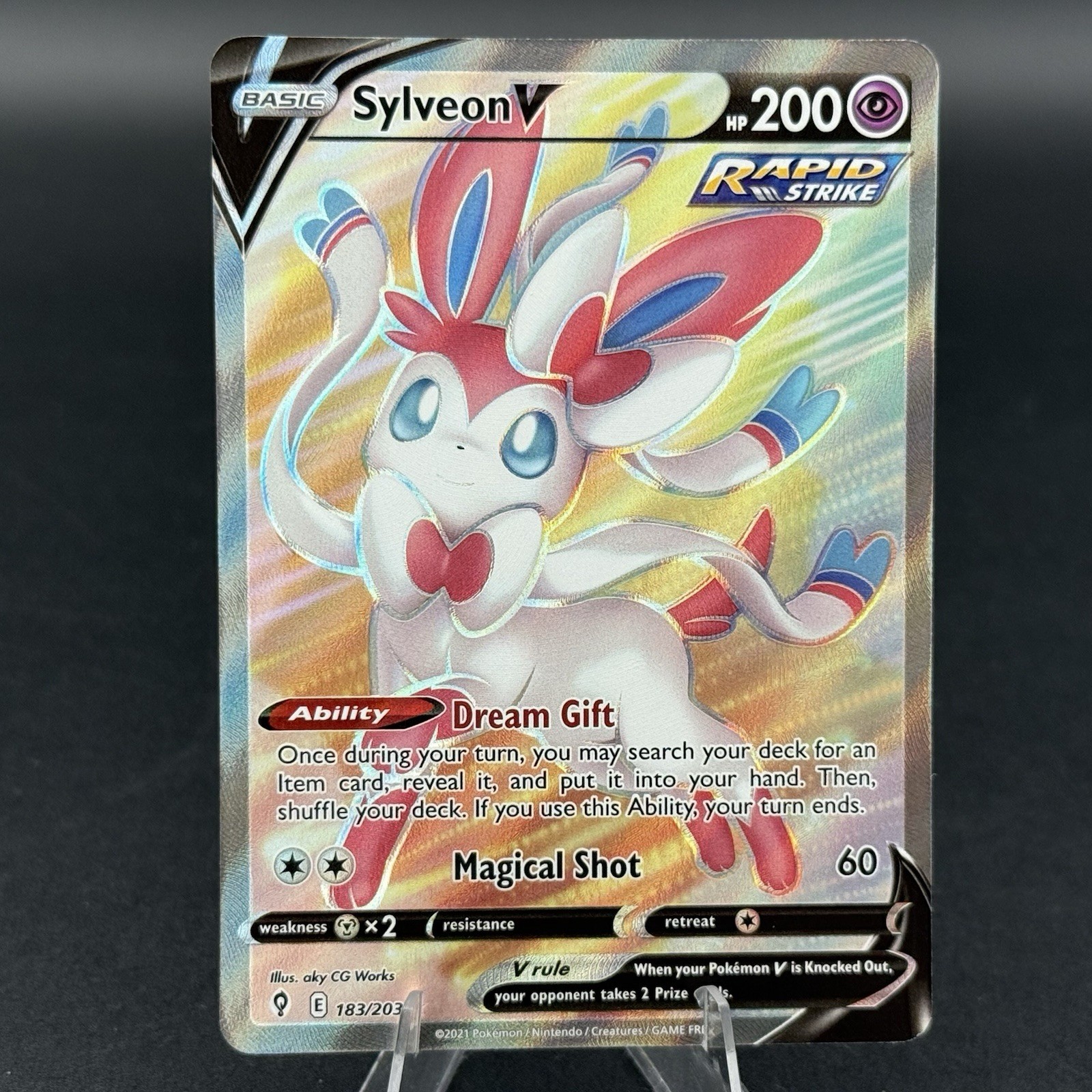 Sylveon V Full Art 183/203 Sword & Shield Evolving Skies NM