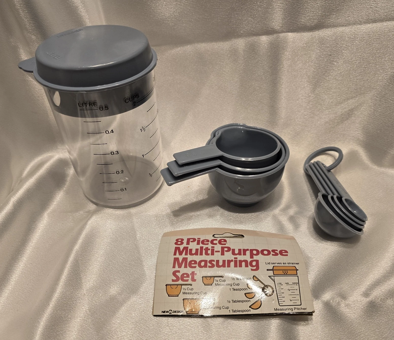 vtg 8 piece multi purpose measuring set