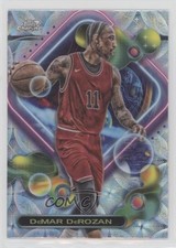 2023-24 Topps Cosmic Chrome Nucleus Refractor DeMar DeRozan #21 1co7
