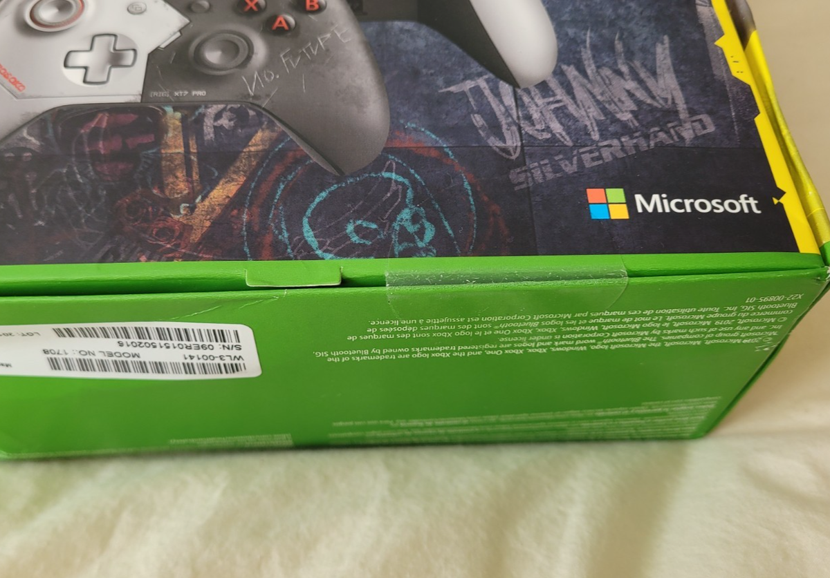Manette Xbox One – édition Spéciale Cyberpunk 2077