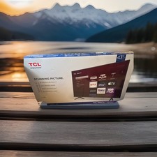 Smart TV TCL 43 Clase FHD LED Roku. Excelente estado de funcionamiento con mando a distancia
