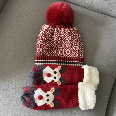 Girls Cute Winter Hat Boggin  with Matching Reindeer Mittens- Snowflakes