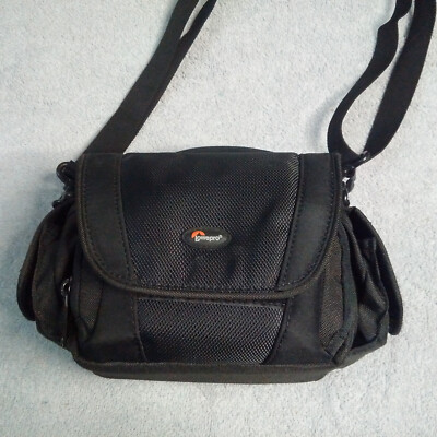 Canon PowerShot S5 IS | All original accessories WITH carrying