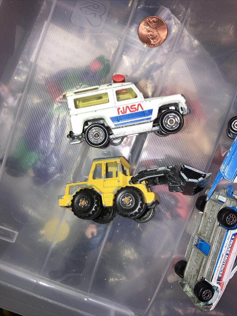 Lot De 7 Voitures Majorette Anciennes - Ambulance, Pompiers, Range Rover, Vintage, Occasion