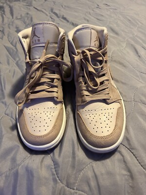 Size 7 - Air Jordan 1 Mid Tan Gum