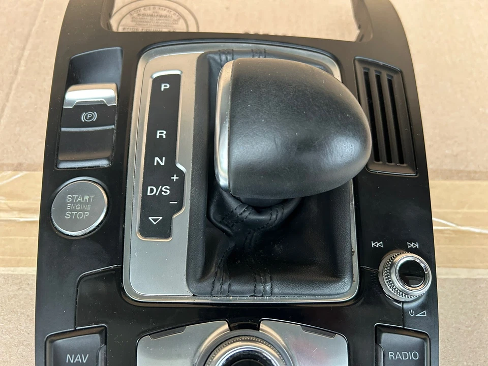 2013-2017 Audi Q5 Automatic Shifter Boot Knob 8T0919611L OEM - Image 3 of 4