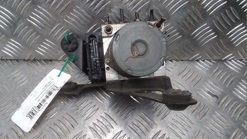 ABS PUMPE Renault Megane II (LM) Sedan 1.9 dCi 120 (F9Q-800) 2005 7701067590